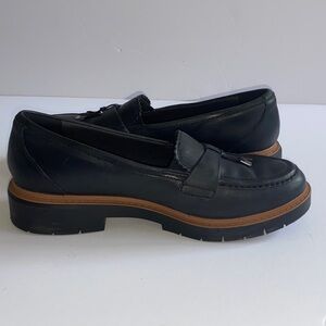 Clarks Black Leather Loafers Westlynn Bella with Tassel Women’s 7.5